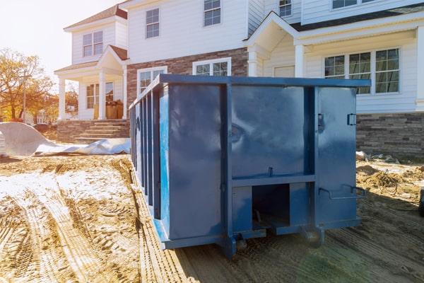 employees at Dumpster Rental of Cullman